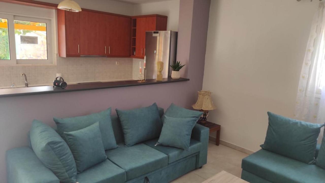 Evelina'S Suite Artemida  Exterior photo